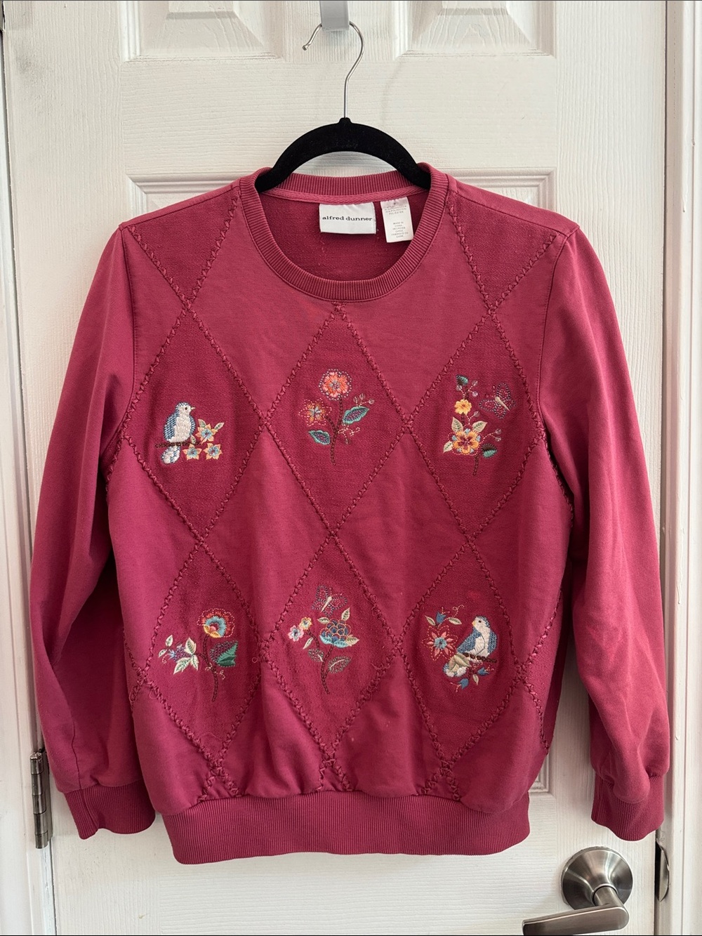 Vintage Cottagecore Embroidered Floral Grandmacore Sweatshirt Size Small